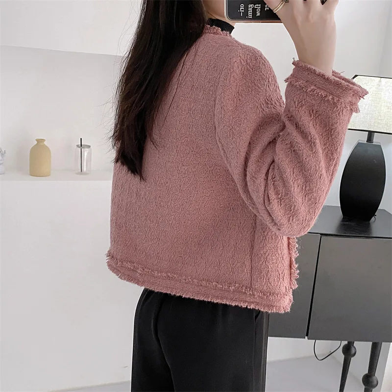 Рисунок 3 - Женское шерстяное твидовое пальто