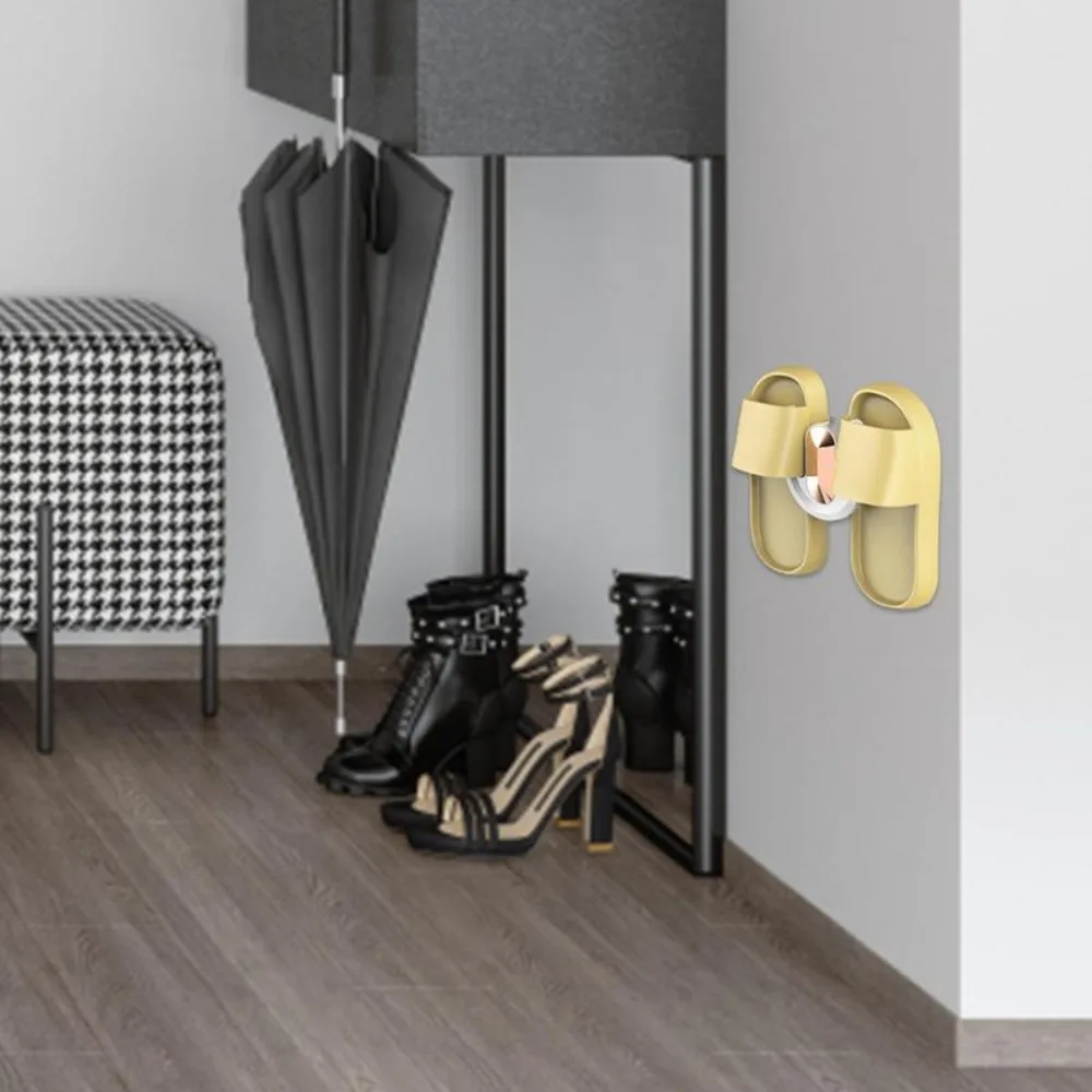 Стеллаж для хранения обуви на высоких каблуках в туалете