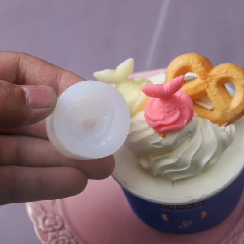 

Small Fishtail Mold 3D Cream Paper Cup Cake Dessert Decoration Making Mold DIY Aromatherapy Candle Mini Fish Tail Silicone Mold