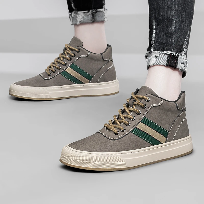 Рисунок 6 - Мужские кожаные кроссовки