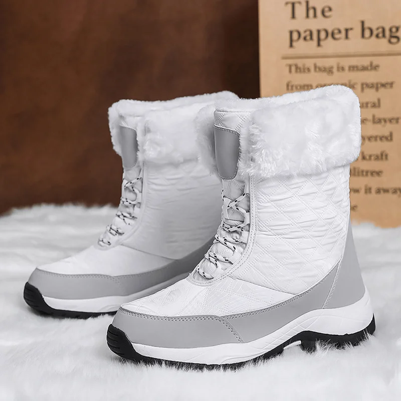 2022 Winter Women's Snow Boots Thickened High-top Plus Velvet Cotton Boots Outdoor Warm Comfortable Wear-resistant Famale Shoes