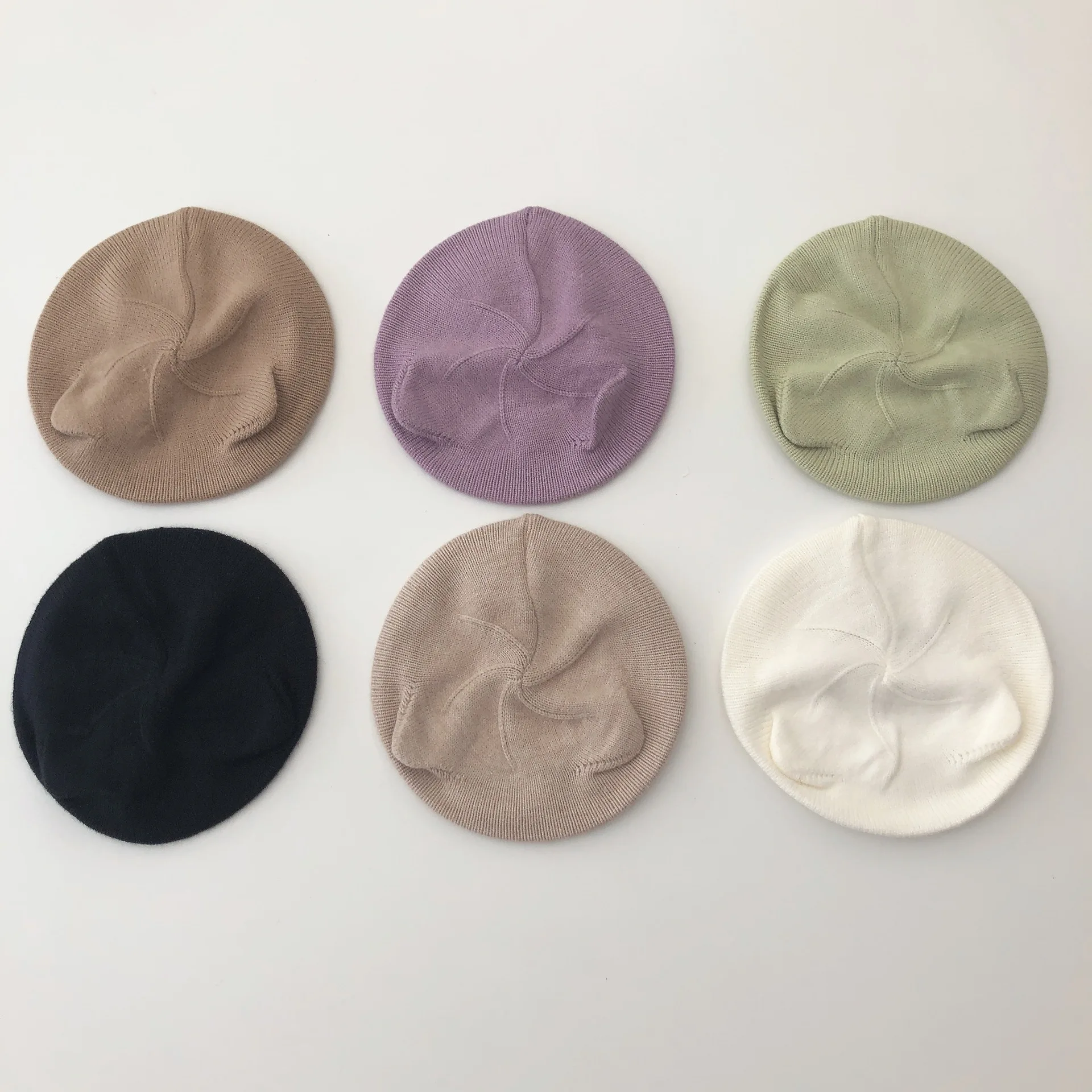 

Детские однотонные милые береты; Сезон осень-зима; Новинка; Шапка кремового цвета для маленьких мальчиков; Простая вязаная шапка с рисунком ...