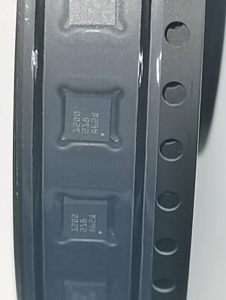 

TPS51200DRCR encapsulation: SON - 10 _3x3mm DC - DC power supply chip
