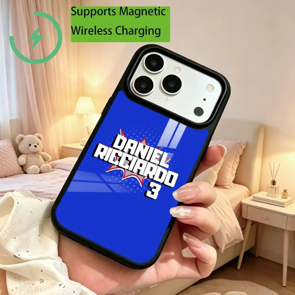 Фото Чехол для телефона R-Racer Daniel Ricciardo для iPhone 17, 16, 15, 14, 13, 12, 11 Plus, Pro. Поддерживает магнитную беспроводную зарядку. Подарок. №4