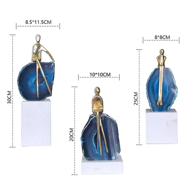 Скульптура из натуральной меди и зажима основание мрамора