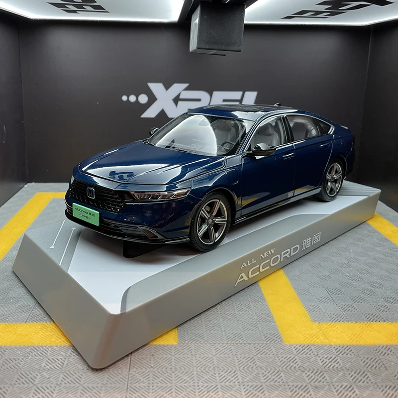 

Diecast 1:18 Scale Guangqi Honda ACCORD 2023 11-generation E:PHEV Hybrid New Energy Electric Vehicle Model Collectible Toy Gift