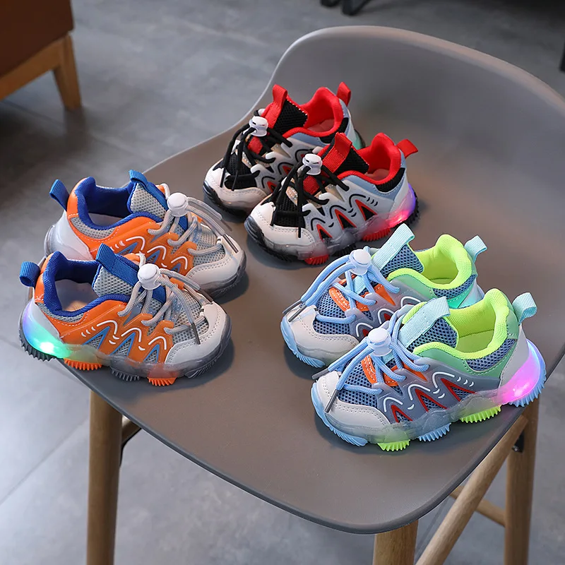 

Children Glowing Fashion Sports Shoes 2022 New Lighted Sneakers Girls Boys Footwear Glowing Shoes for Kid Baby LED Shoes