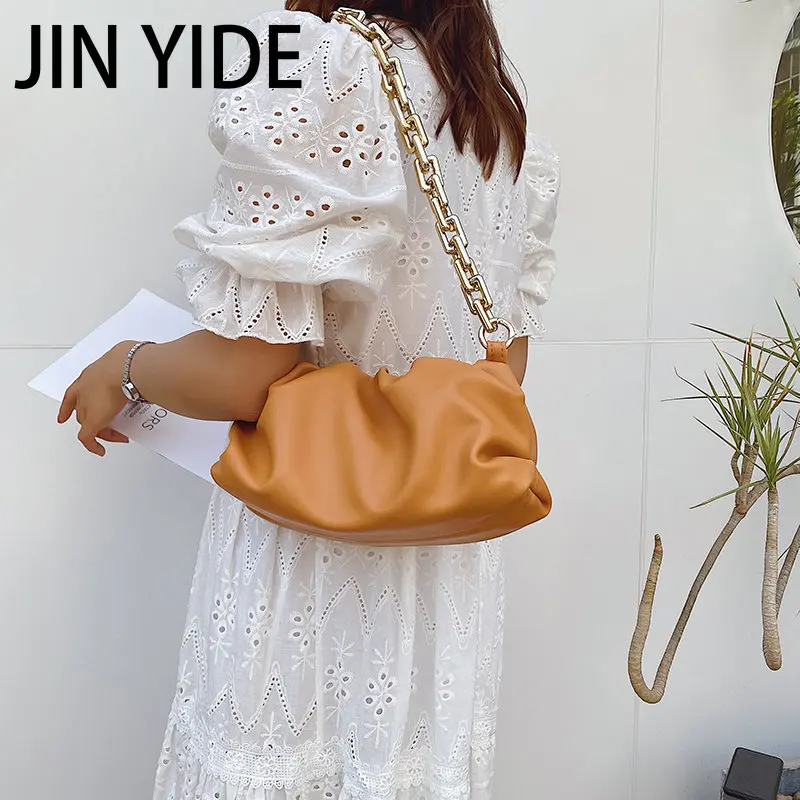2023 Day Clutch Thick Gold Chains Dumpling Clip Purse Bag Women Cloud Underarm Shoulder Bag Pleated Designer Pouch Totes Handbag