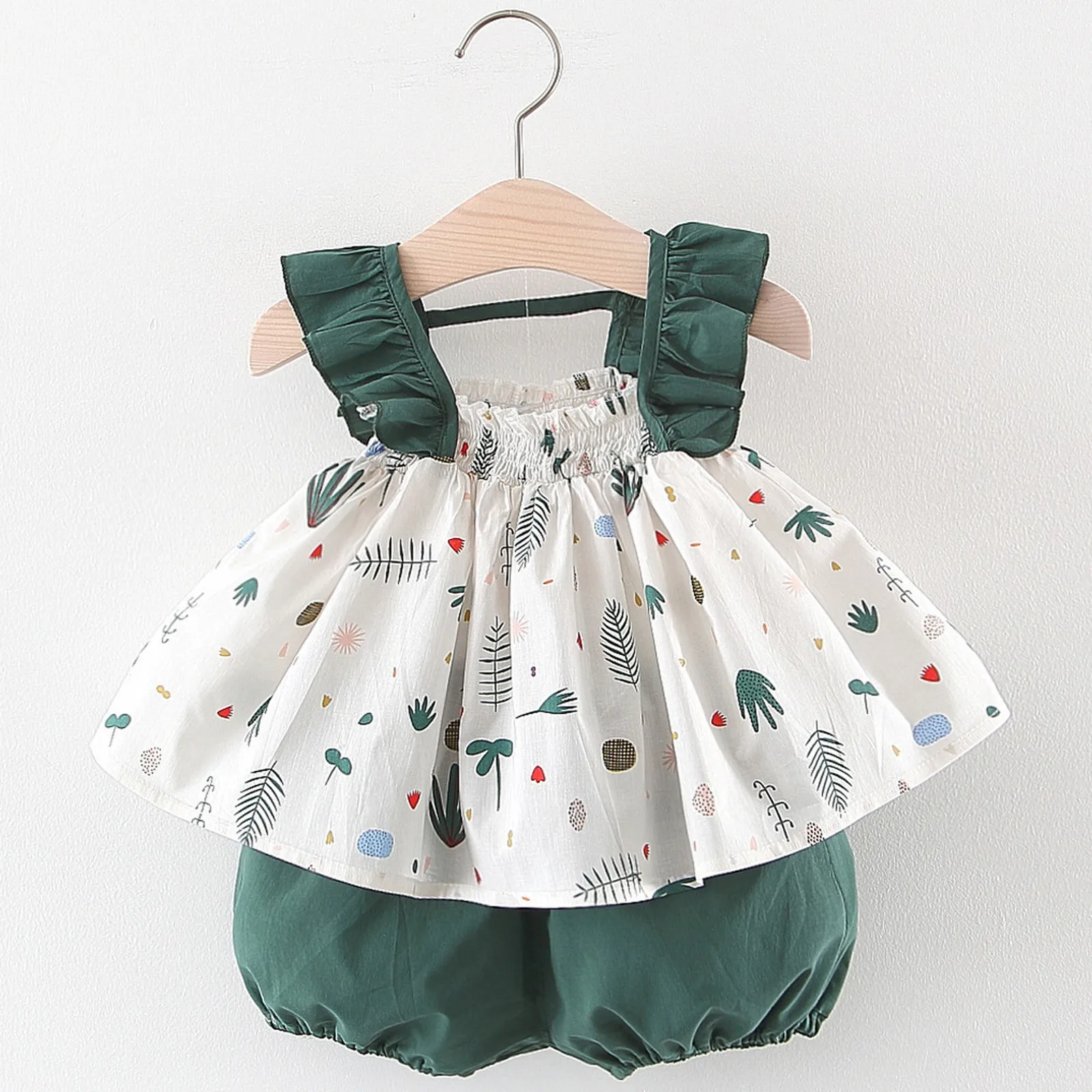 

Летний комплект одежды для маленьких девочек, модные милые топы с подтяжками, шорты комплект одежды для маленьких девочек, пляжная одежда с ...