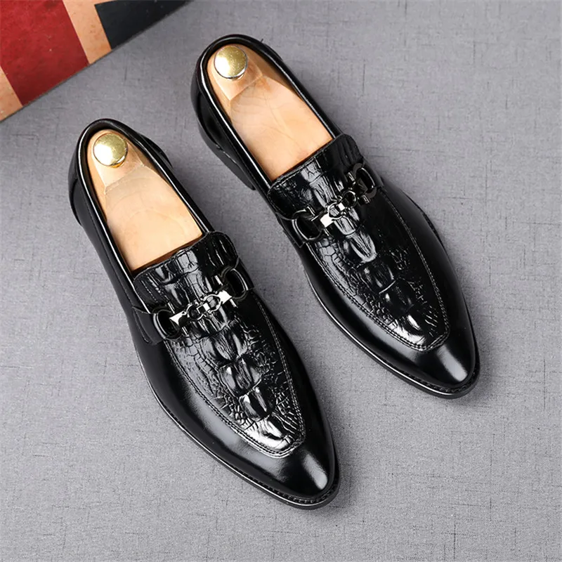 

2023 Italian Luxury Brand Mens Dress Loafers Fashion Pointed Toe Slip On Business Formal Wedding Party Shoes