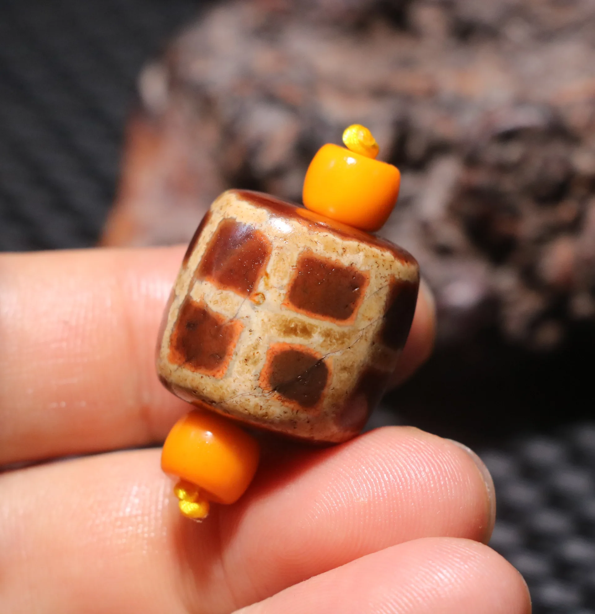 4А Энергия Тибетский Старый Агат Красный Цвет Крест Линия Ведро Форма dZi Подвеска