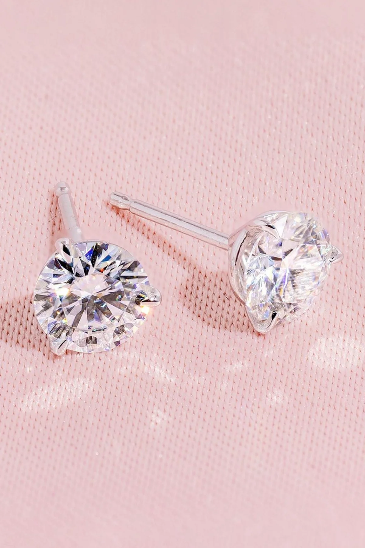 

Crystal Diamond Zirconia Lab Diamond 0.75 carat solitaire earrings