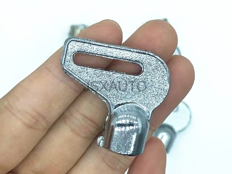 

Excavator accessories ignition switch start pipe key zinc casting for XCMG Lovol Sany