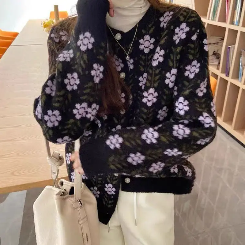 

Cheap wholesale 2021 spring autumn new fashion casual warm nice women Sweater woman female OL vintage sweater BVt129