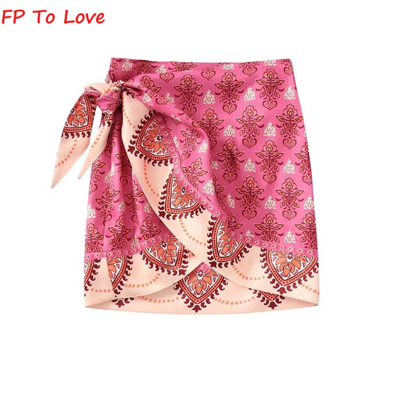 

FP To Love2022 Summer Print Sarong Skirt Lace-Up Wrap Beach Style Street Elegant Sexy Asymmetric Mini Skirt