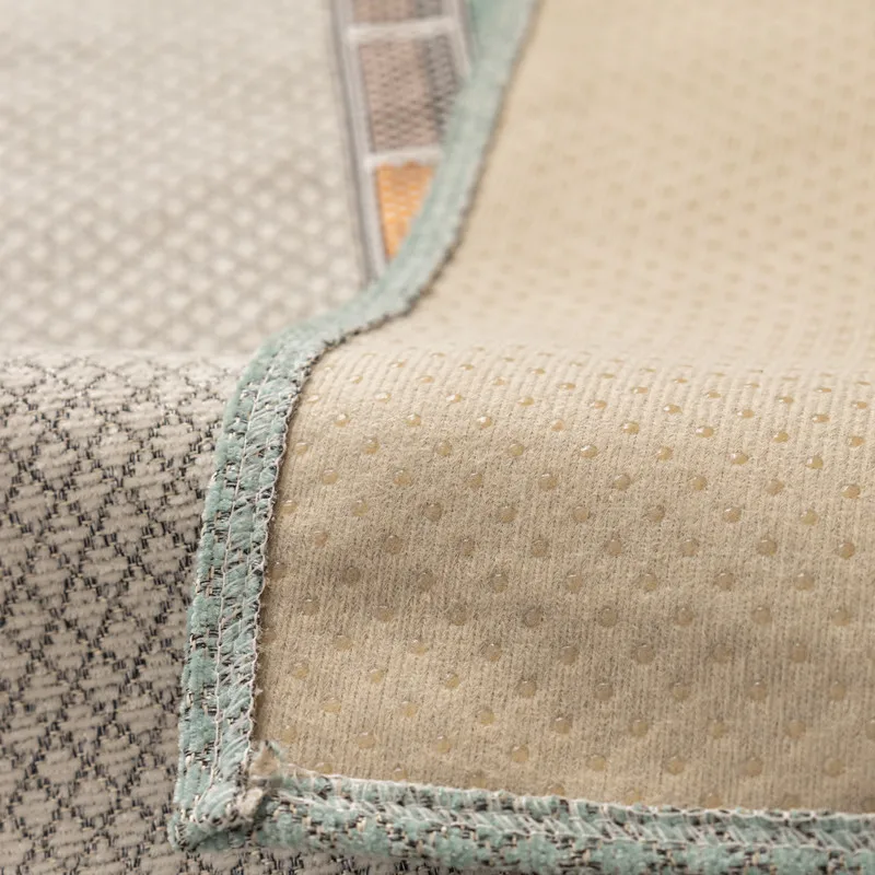 Синие сетчатые диванные подушки