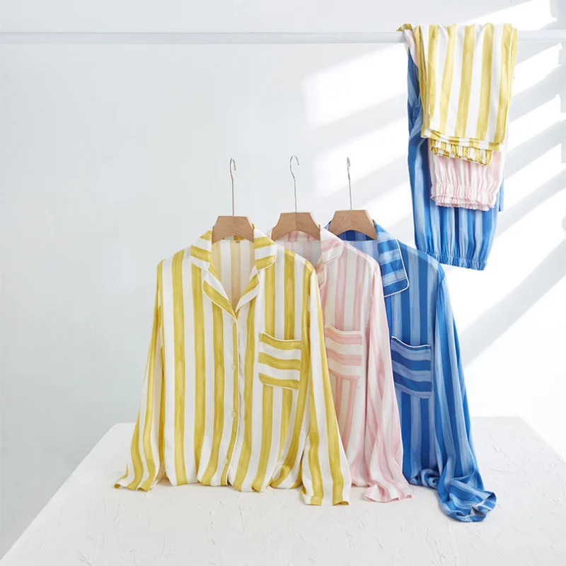 Женская атласная пижама в полоску Повседневная Свободная из вискозы с длинным