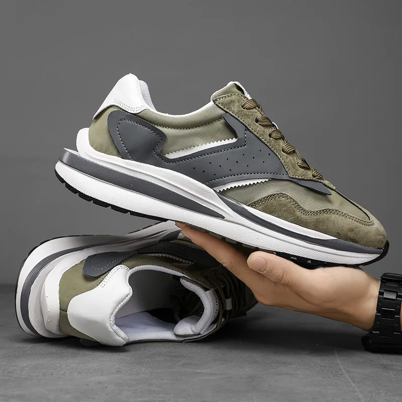 New Green Retro Men's Sports Sneakers Breathable Non-slip Mens Training Shoes Fashion Height Increasing Men Sneakers Zapatillas