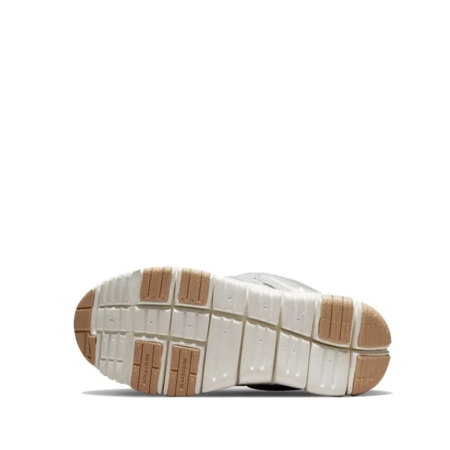 Низкие спортивные и повседневные кроссовки Nike Dynamo Free для маленьких средних детей