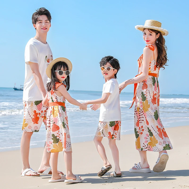 Одинаковые Семейные наряды летнее пляжное платье с цветочным рисунком Женский