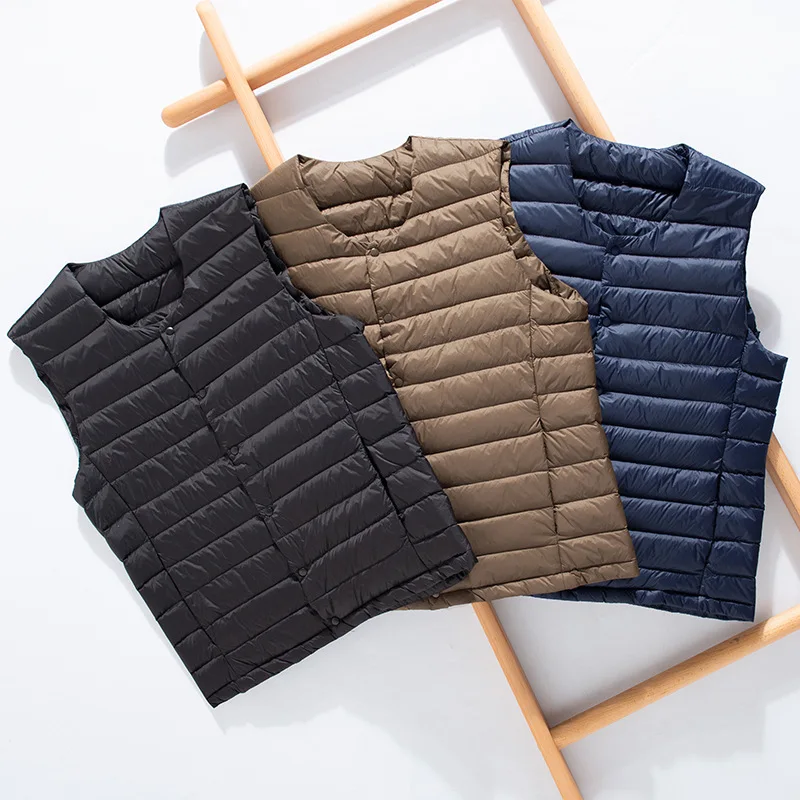 New Men Ultra Light Down Vest Portable V-neck Sleeveless Coat Plus Size 90 White Down Vest Men Winter Warm Liner Men's Down Vest