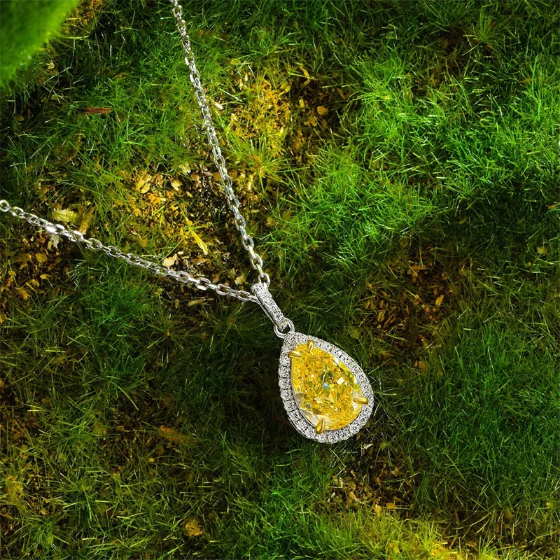 

Вечерние жерелье из серебра 925 пробы с фианитами 3A