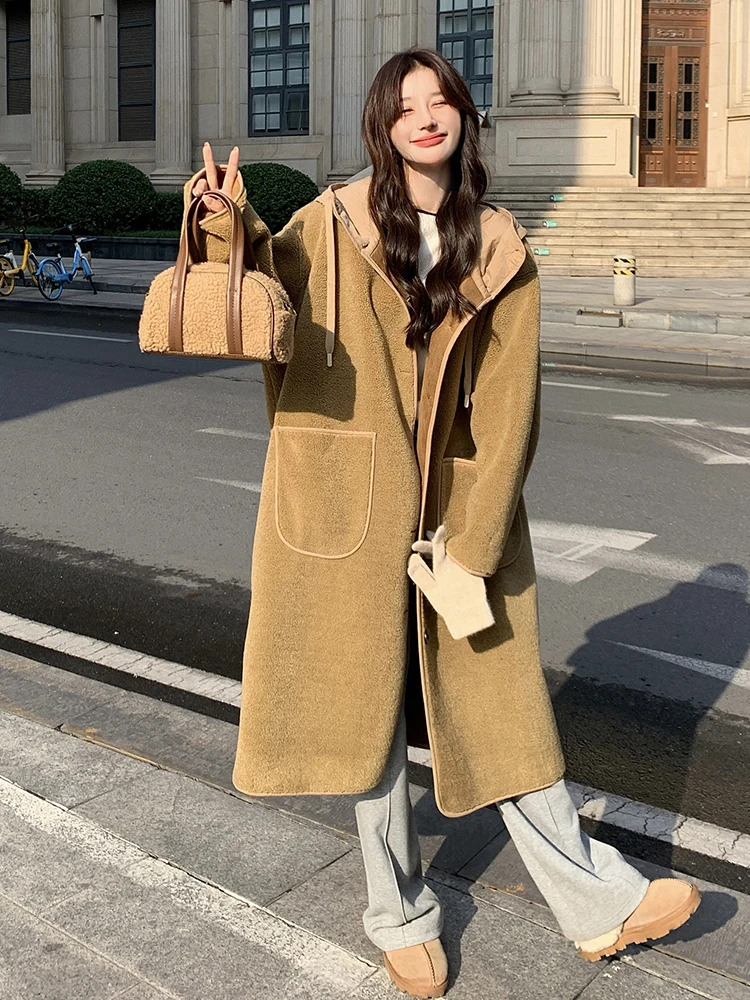 Korean Series Idle Sle Fur Integrated Coat Women Long 2024 Winter New Design Sense Hood Lamb Wool Outerwear