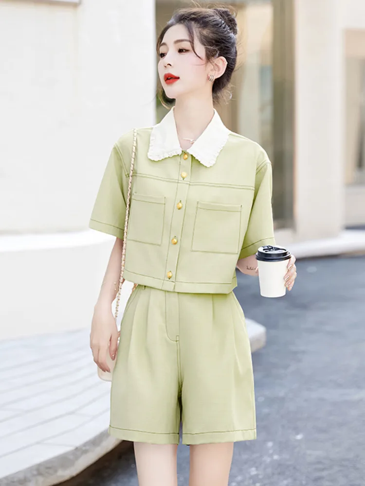 

2023 Summer Casual Two Piece Sets For Women Single-Breasted Short Sleeve Shirt Tops And Wide Leg Shorts Slim 2 Piece Set Outfits