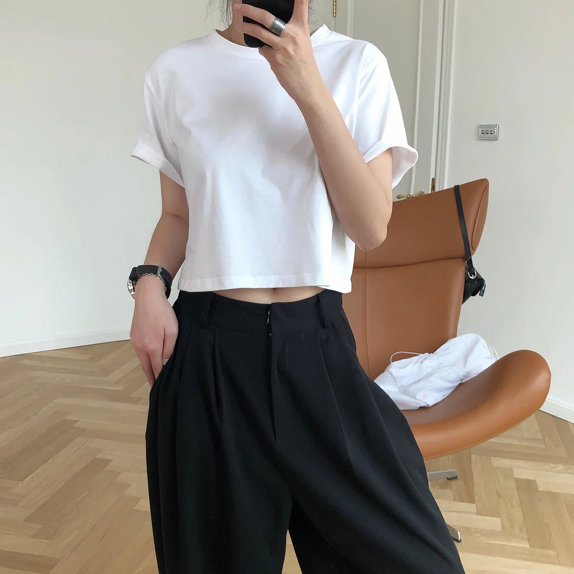 

2021 T Shirt Women Loose Summer Top T-shirtNew Arrinal Fashion women T-shirt Printesd Appliques