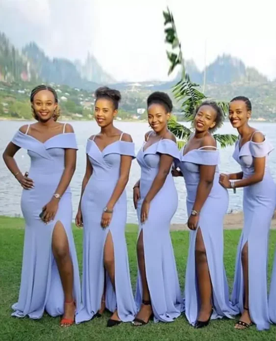 Элегантные Лавандовые атласные длинные платья с открытыми плечами для подружки