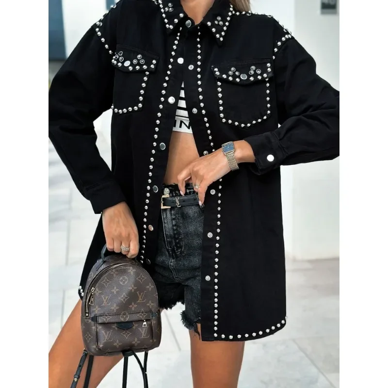 

Denim Jacket Women Long Sleeve Pockets Y2K Retro Denim Jackets Autumn Street Style Rivet Loose Single Breasted Denim Coat