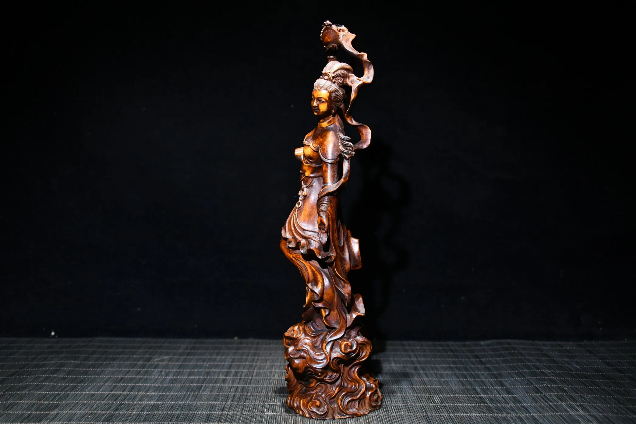 Китайская резьба по дереву ящик seiko резной тианну рассеянный цветок домашние