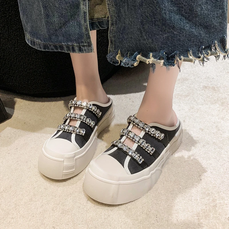

2023 Summer New Water Diamond Brand Design Leisure Women's Sports Shoe Platform Fashion Round Head Thick Sole Women's Slippers