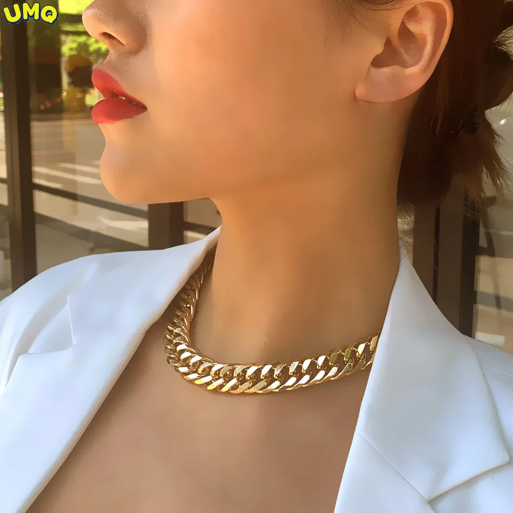 

Fashion N7134 Boasting Style Metal Twist Clasp Thick Clavicle Chain Trendsetter Street Personality Handsome Short Necklace Gifts