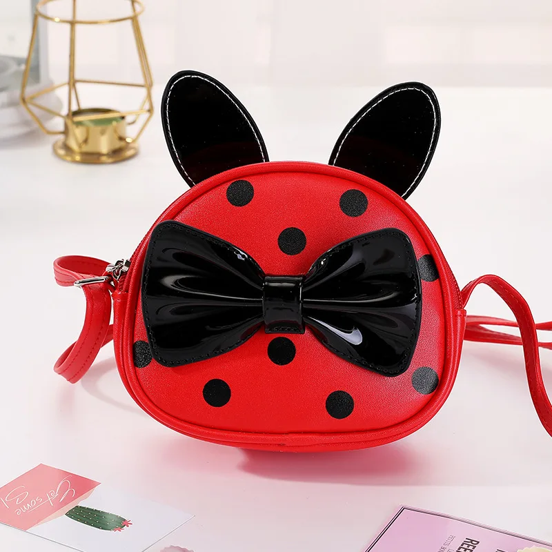 

2022 women's fashion small mobile phone bag children's ladybug messenger bag cute girl cartoon printing PU shoulder bag
