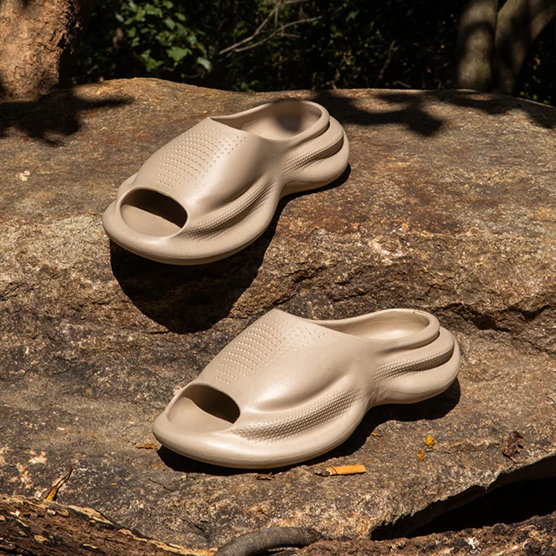 

4cm Thick Soft Sole EVA Slippers Man Women Sports Sandals 2023 Summer Slippers For Couple Peep Toe Outside Beach Flip Flops
