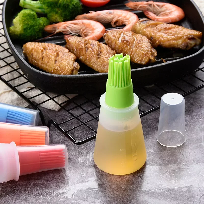 

1 Pcs Portable Silicone Oil Bottle With Brush Grill Oil Brushes Liquid Oil Pastry Kitchen Baking BBQ Tool Kitchen Tools For BBQ