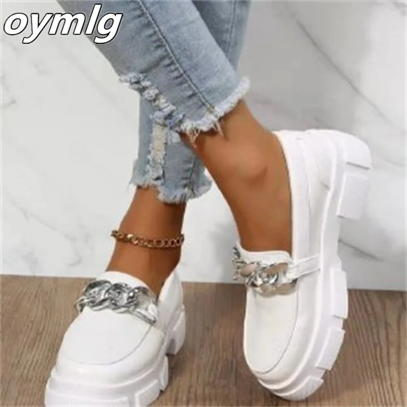 

Large size metal chain casual sneakers women's new spot color matching thick bottom shallow mouth shoes platform shoes