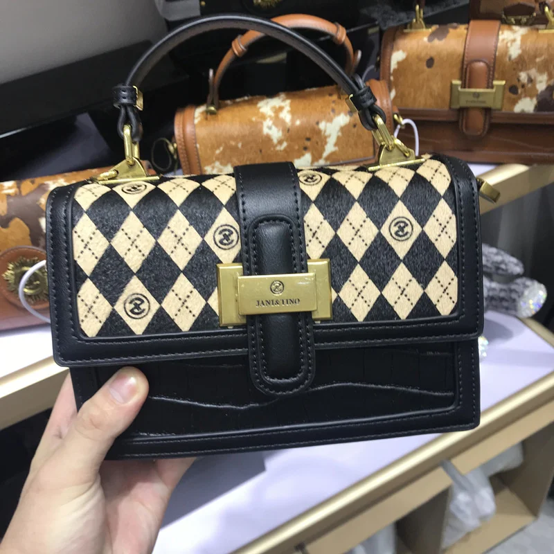 

high quality luxury brand Luxury women's leather horsehair peninsula iron box square bag 2023 autumn and winter new small high-e
