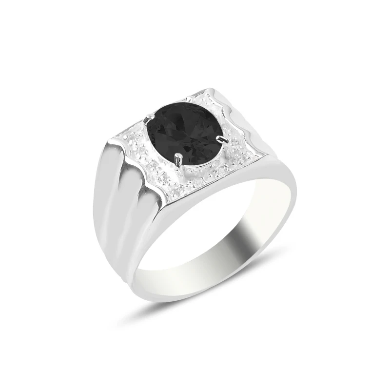 

Серебряное кольцо с фианитом