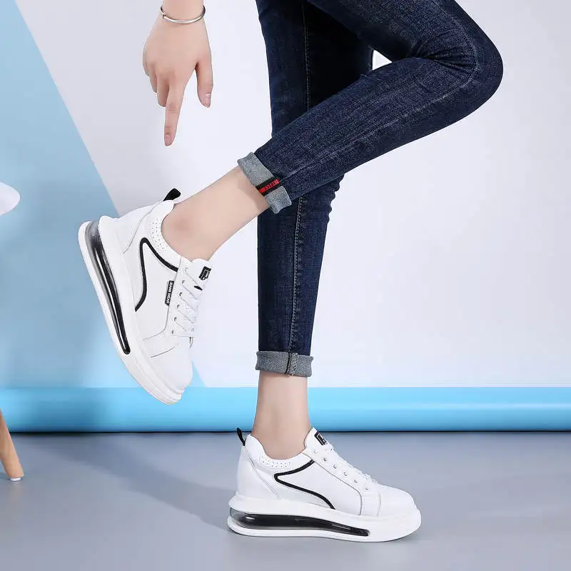 

Desinger Women's Sport Shoes On The Platform Cheap Tennis Running Shoes Women Muj Summer Sports Shoes Children Sneakers Tennis