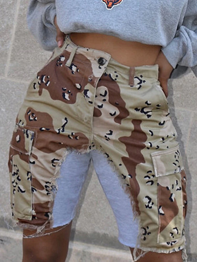 Women's 2023 new sexy fashion slim bump fabric casual camo pocket shorts