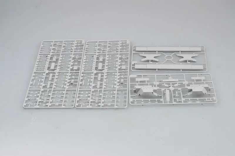 Модель Trumpeter 04531 1/350 русский разрушитель класса Удалои II комплект пластиковых