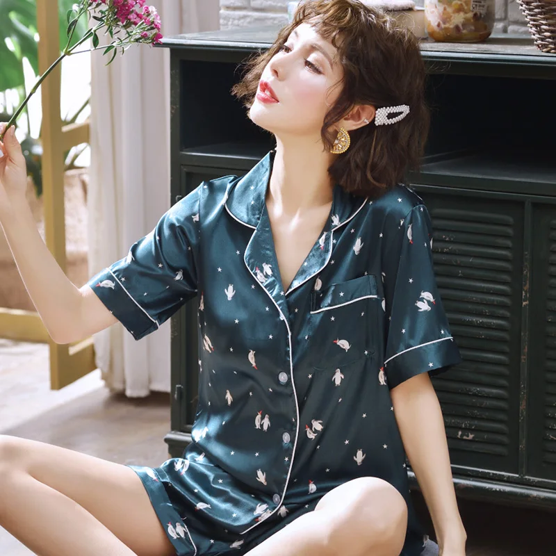 2022 women's summer thin short sleeve shorts silk set ice silk summer home clothes Princess two piece set large size pajamas
