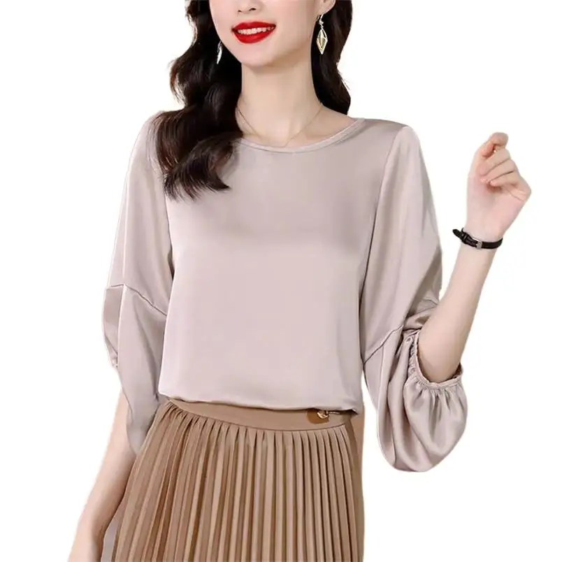 

Женская атласная блузка с рукавами-фонариками, 10 цветов