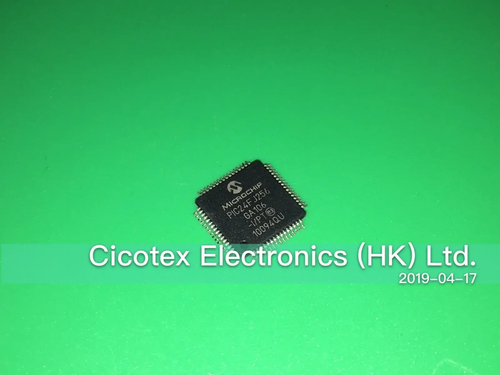 PIC24FJ256GA106-I/PT TQFP64 PIC24FJ256GA106T-I/PT IC MCU 16BIT 256KB FLASH 64TQFP PIC24FJ256-I/PT PIC 24FJ256 GA106 -I/PT