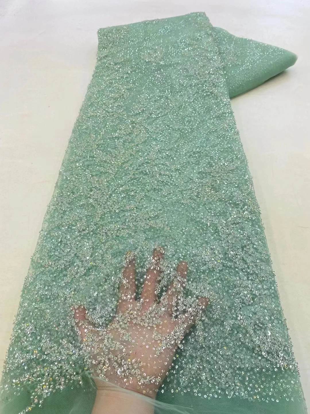 

Luxury African Sequins Beaded Lace Fabric High Quality Groom Nigerian Wedding Bridal Embroidery French Tulle Material QF0636