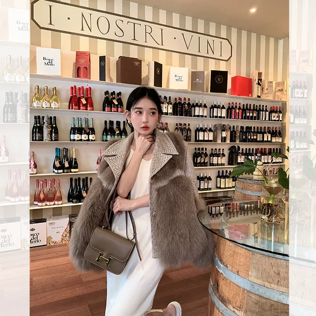 Меховой фетиш. Шкурка рыси. Искусственный мех. Am fur. Искусственный мех голубой.