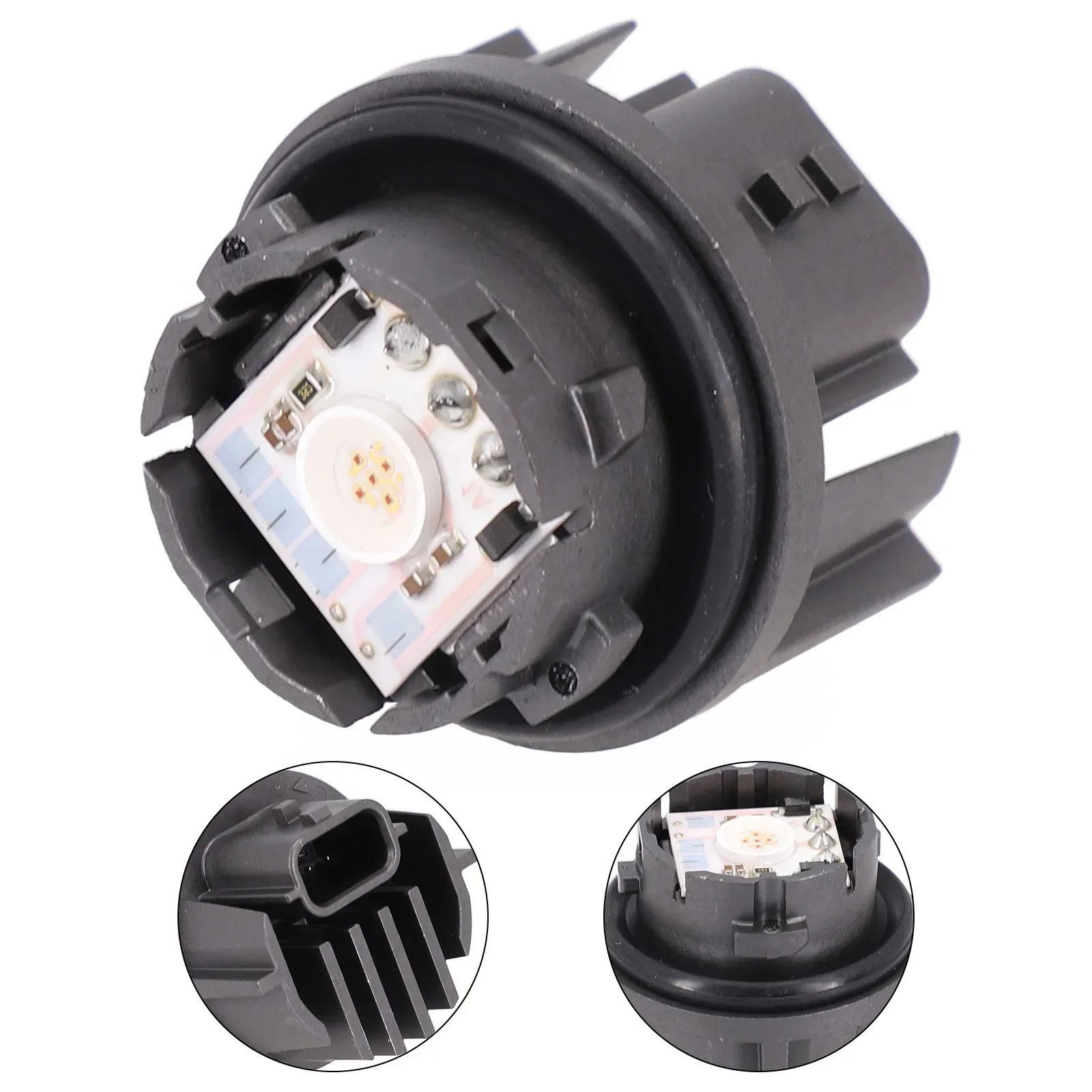 Фонарь заднего хода для Toyota LLand CCruiser 2017-2022 81536-60C30