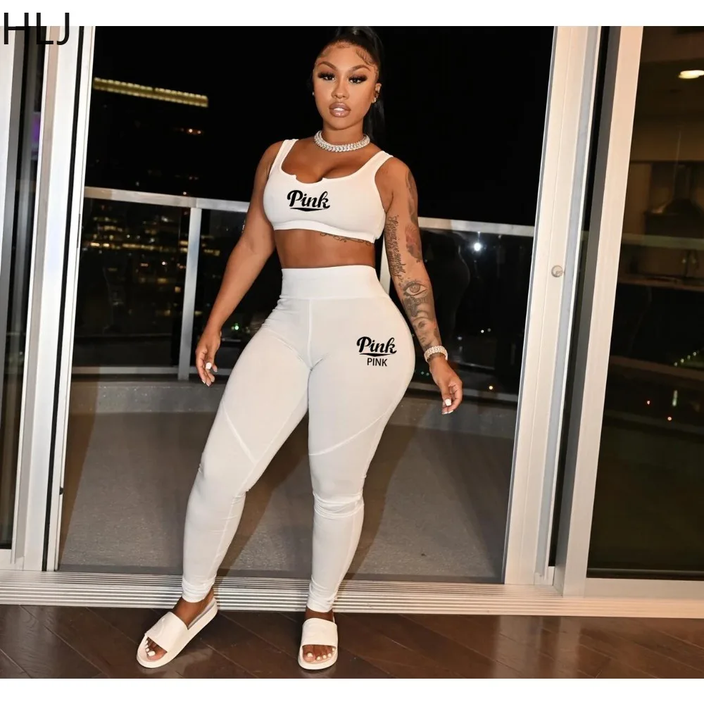 Рисунок 4 - Женский спортивный костюм HLJ